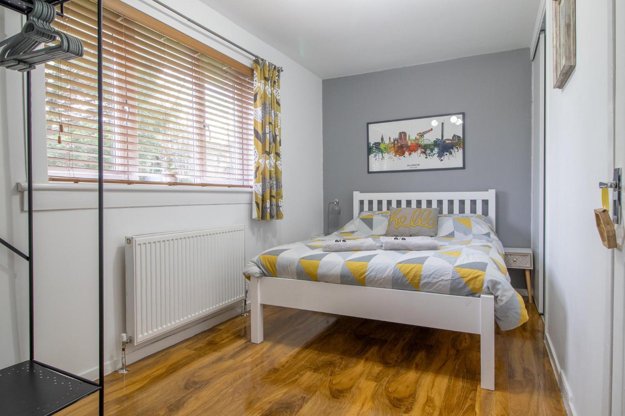 1 Bed Apartment Central Hamilton Free Wifi With Great Transport Links To Glasgow Εξωτερικό φωτογραφία